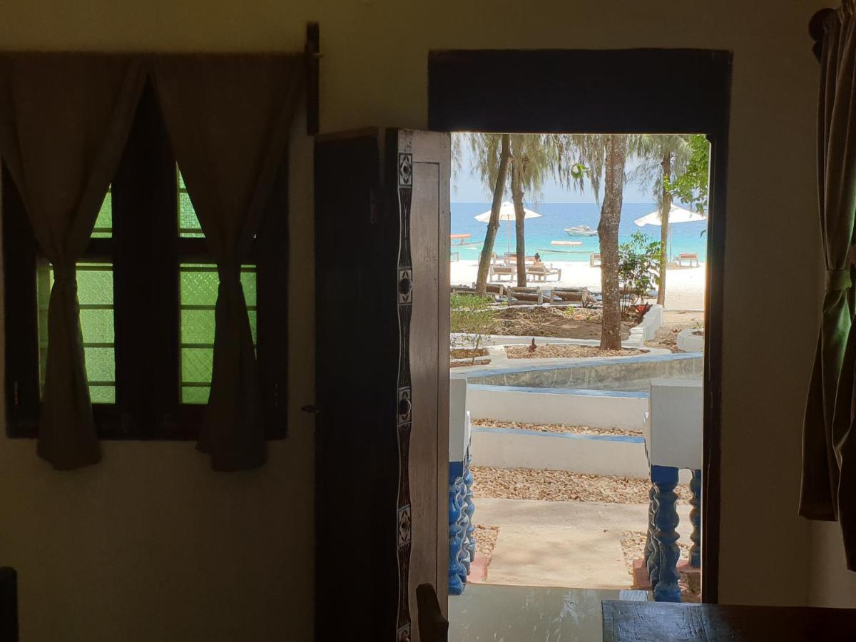 Nungwi Inn Beach Cottages Exterior photo